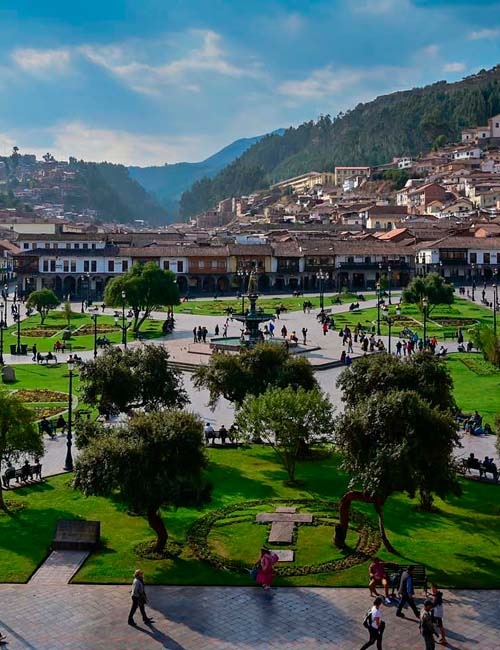 Plaza de armas de Cusco - Orange Nation