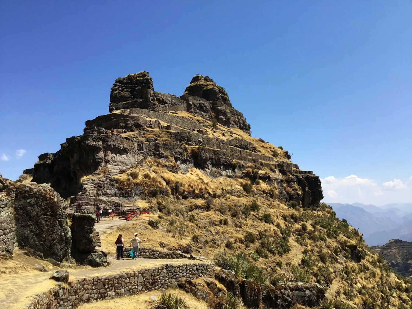 When is the Best Time to Hike to Waqrapucara Ruins - Orange Nation