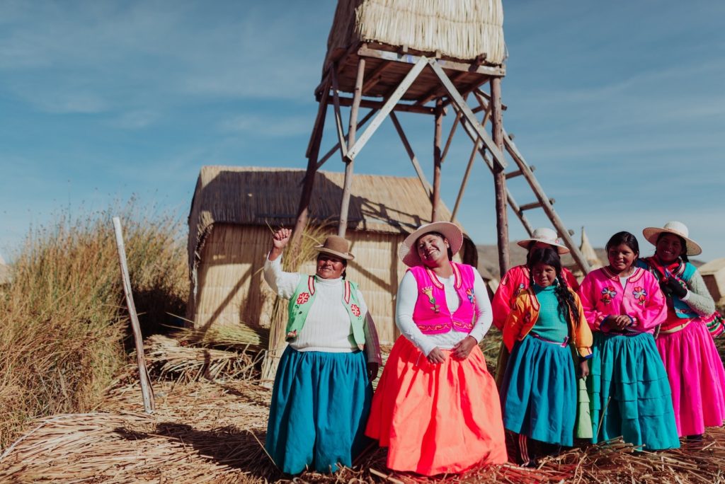 Puno with kids - Orange Nation